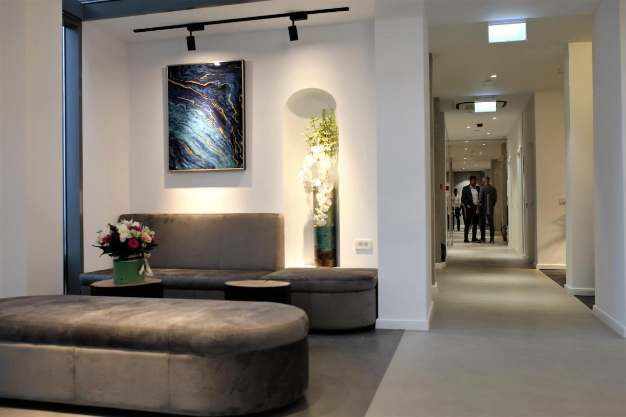 Orşova Hotel Arka מראה חיצוני תמונה