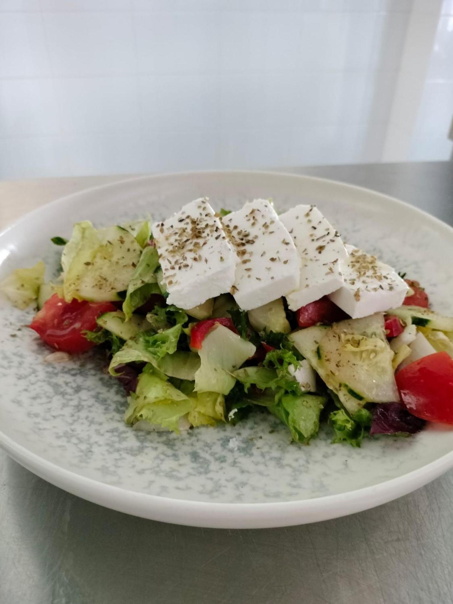 Orşova Hotel Arka מראה חיצוני תמונה